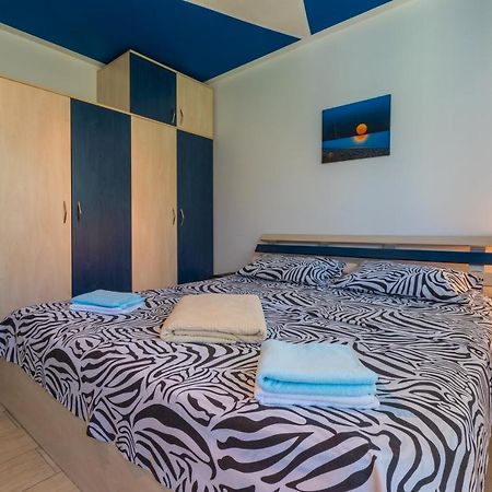 Apartman Mladenka Dramalj Zewnętrze zdjęcie