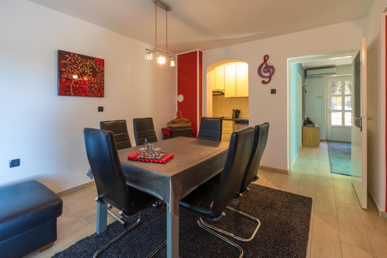 Apartman Mladenka Dramalj Zewnętrze zdjęcie