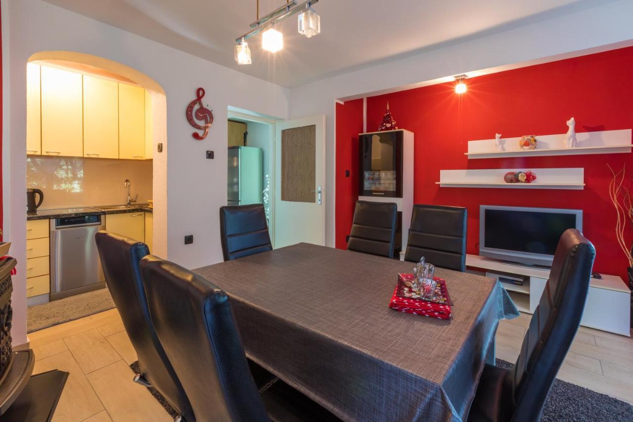 Apartman Mladenka Dramalj Zewnętrze zdjęcie